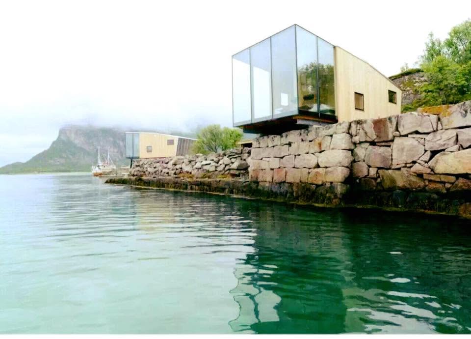 Modular Waterfront Vacation Hotel Case Study: Compact Resort Cabins Built for Coastal Living