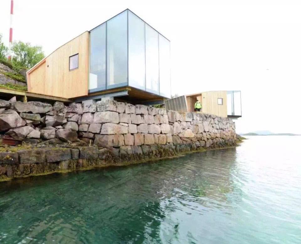 Modular Waterfront Vacation Hotel Case Study: Compact Resort Cabins Built for Coastal Living