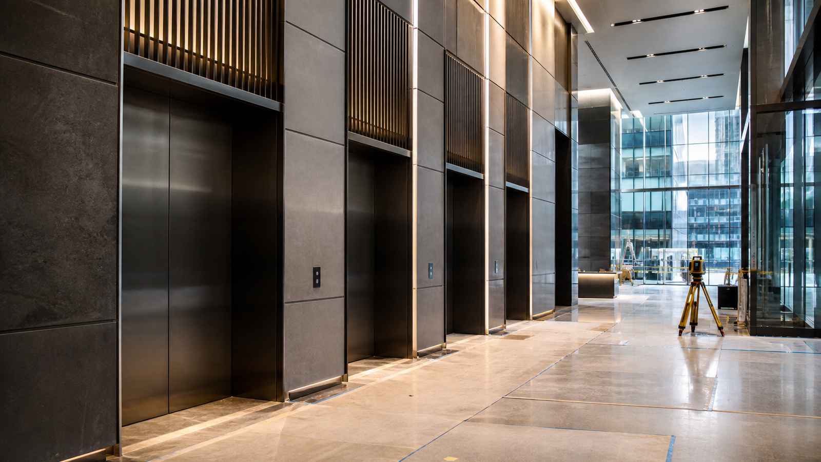 KONE Wins 23-Elevator Order for 75 London Wall Retrofit: Buyer Checklist for Complex Office Redevelopment