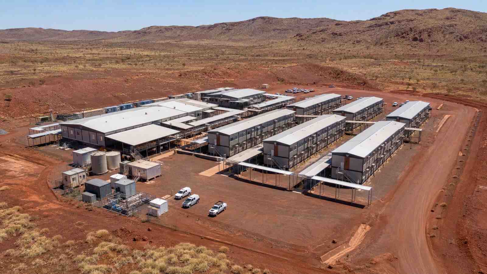 Heat-Resistant Modular Mining Camp in Australia: Rapid Accommodation for a Pilbara Iron Ore Project